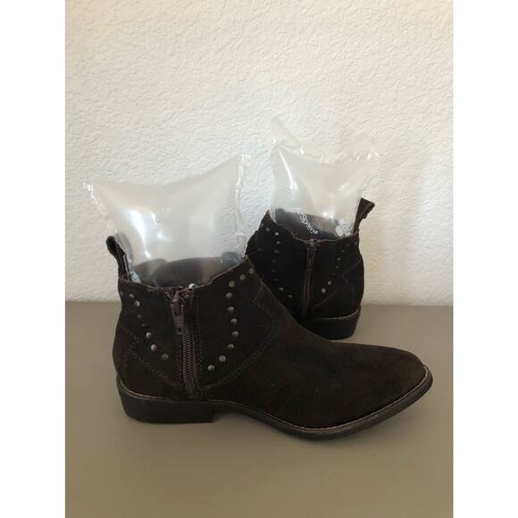 Treasure & Bond Girls Brown Suede Studded Bootie - 4 - Picture 6 of 8